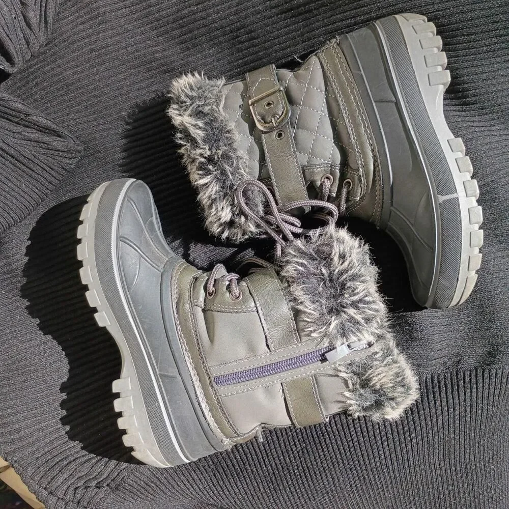 Unbranded Grey and Black Boots